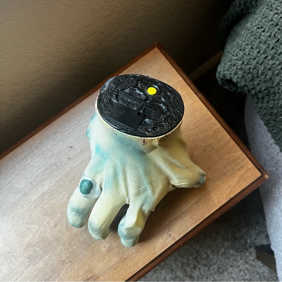 Spirit Halloween Crawling Monster Hand Addams Family Thing Animated Decor - Picture 5 of 12